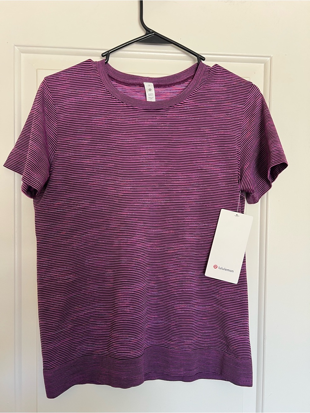 NWT Lululemon Swiftly Relaxed Short Sleeve Size 6